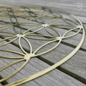 INFEA_Wandbild_Blume_des_Lebens_Edelstahl_vergoldet_handpoliert_44cm Detail